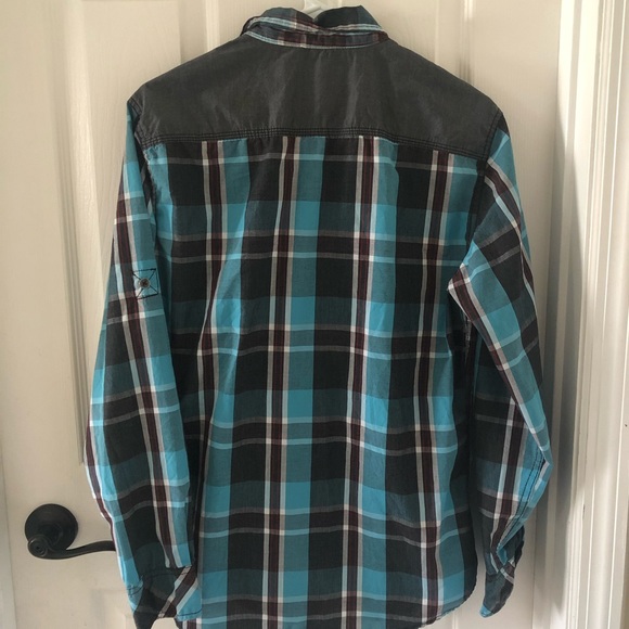 Rock & Republic plaid button down long sleeve - Picture 2 of 5